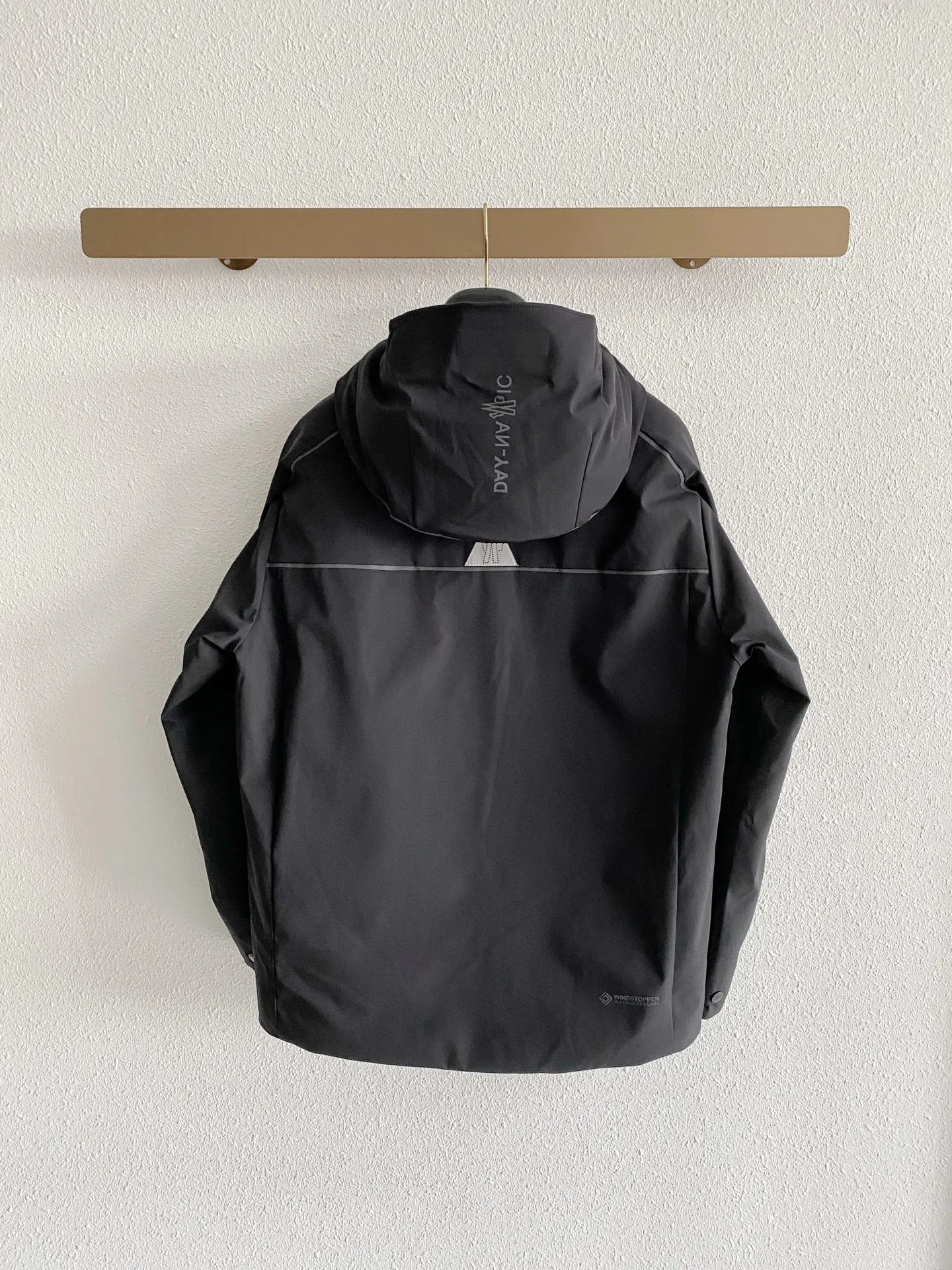 🌟 74 Mon# 26 ， 90 。 New Arrival ， ， ， Rebound 。 ， ， ， ， Versatile ， 。 ：Black、Blue Sizes：M L XL 2XL 3XL